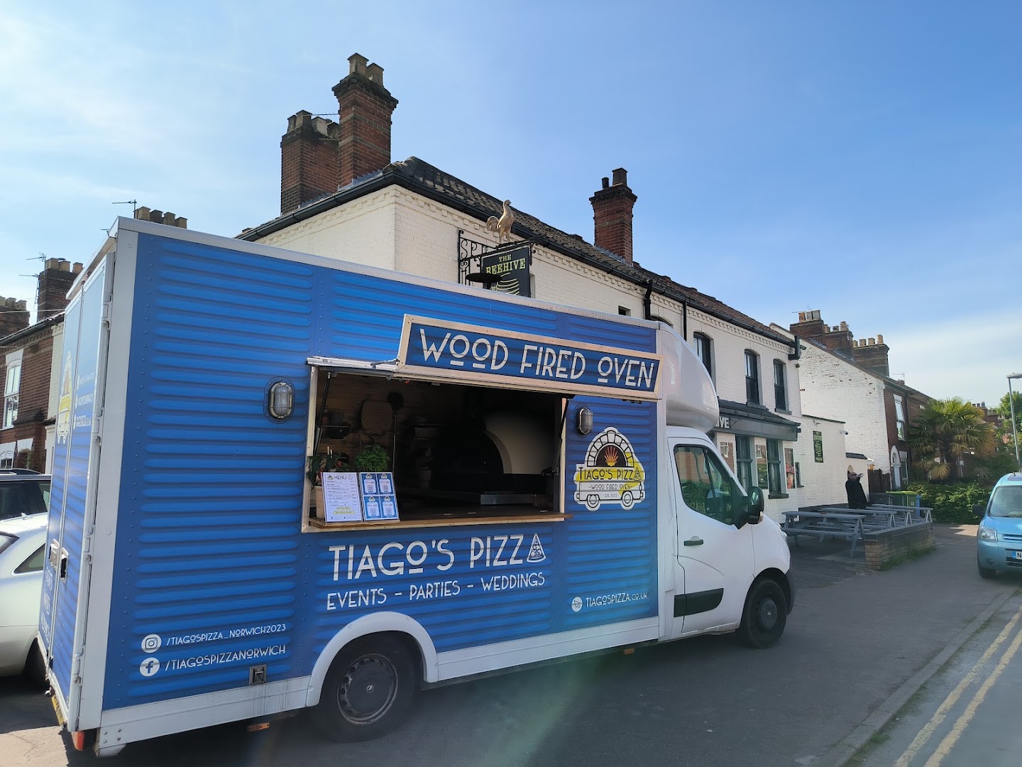 Tiago's Pizza Van · Photos 4